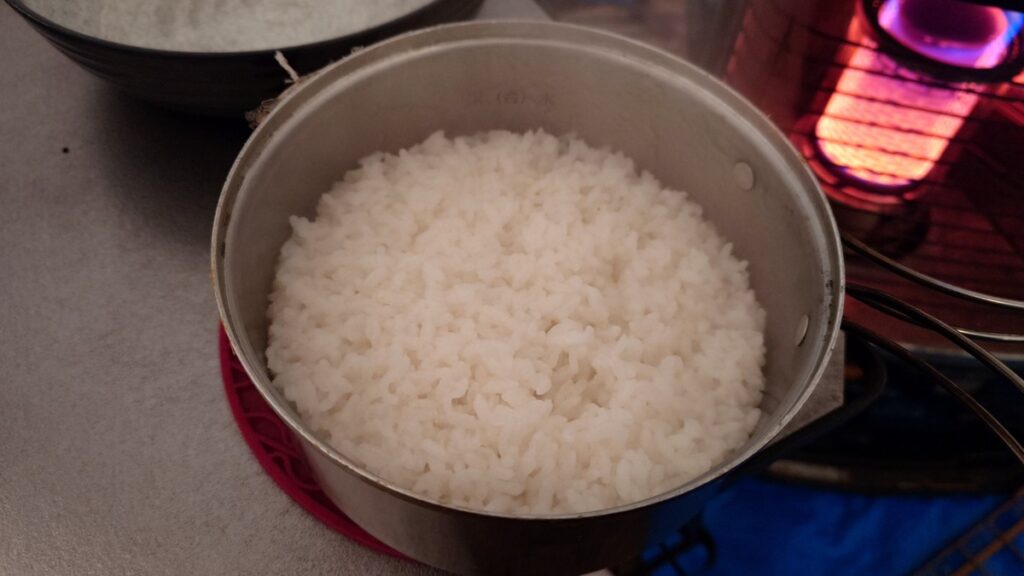 ストーブで炊いたご飯