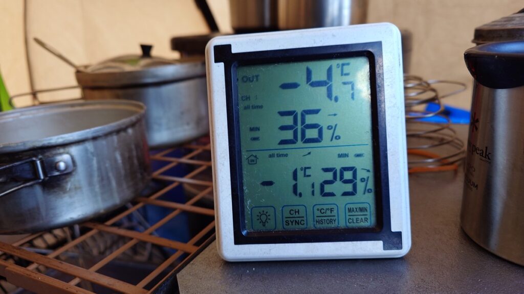 ちばむらオートキャンパーズリゾート雪中キャンプう三日目最低気温