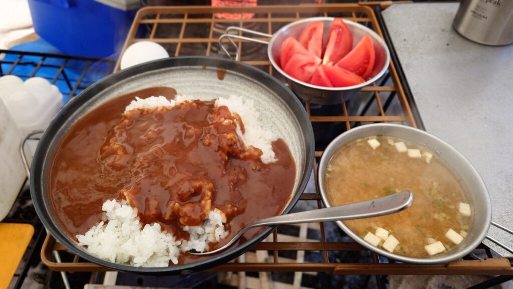 ちばむらキャンパーズリゾート雪中キャンプ三日目朝食