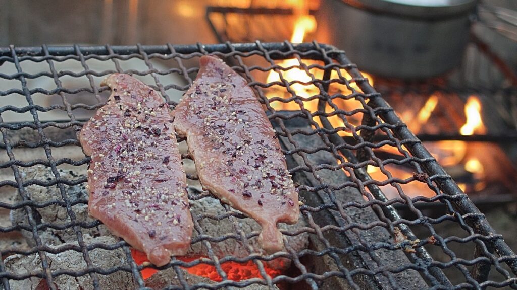 豚レバーの炭火焼き