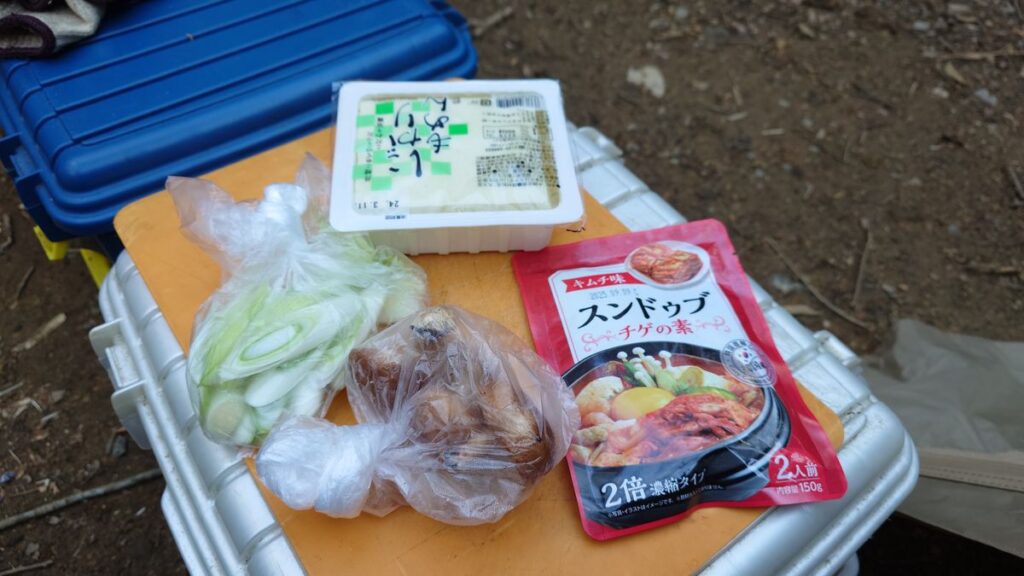 スンドゥブチゲの素と具材