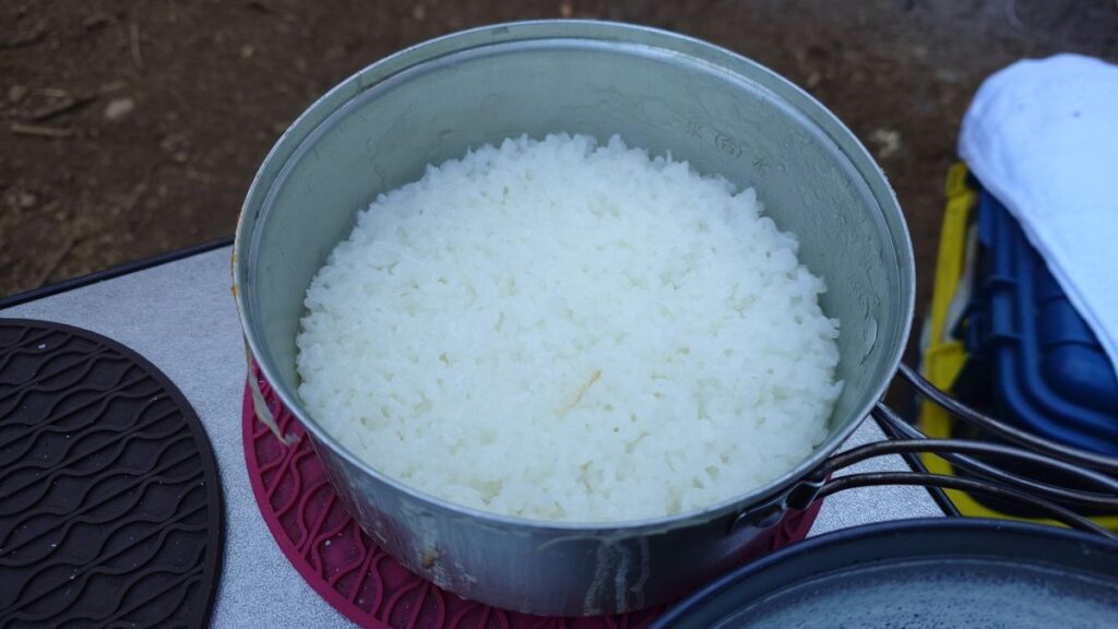 石油ストーブで炊いたご飯