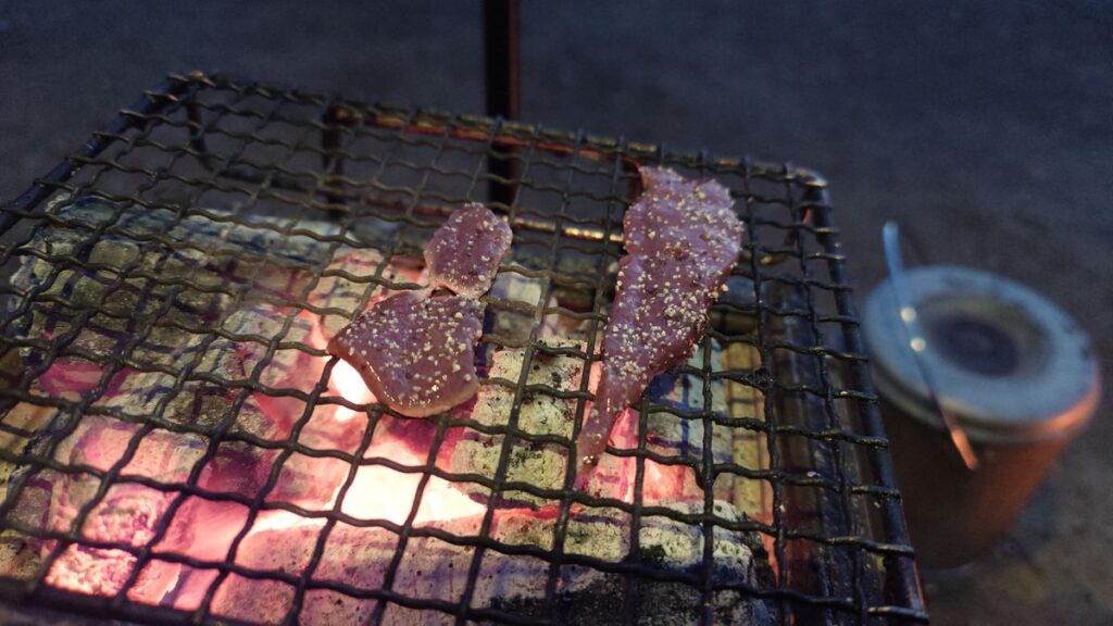 豚レバーの炭火焼き