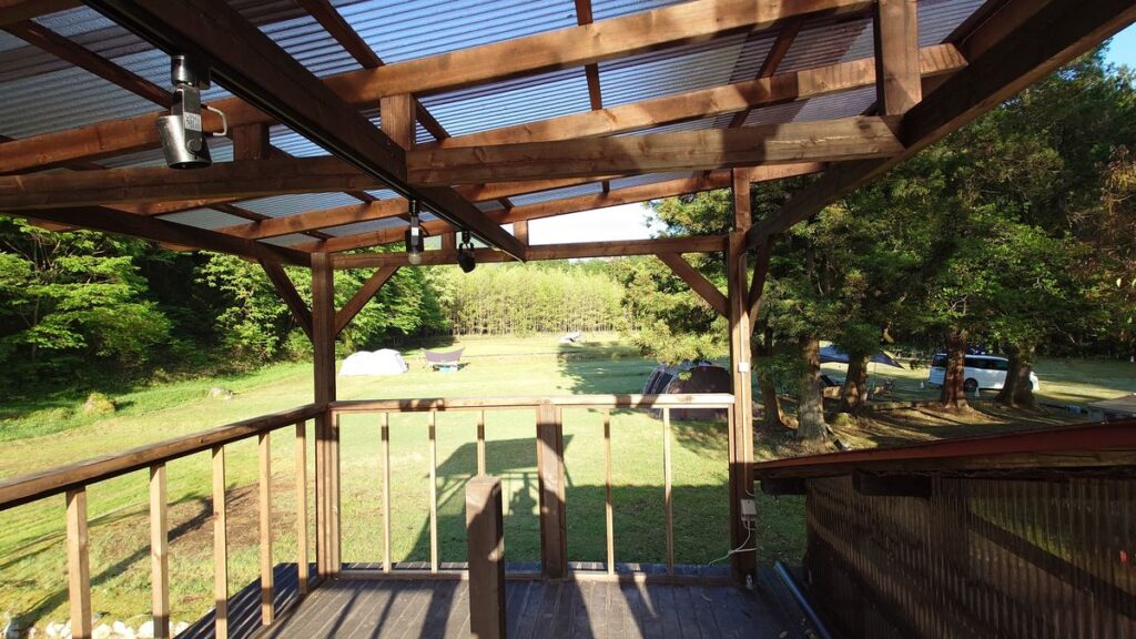 展望台から見た草原フリーサイト