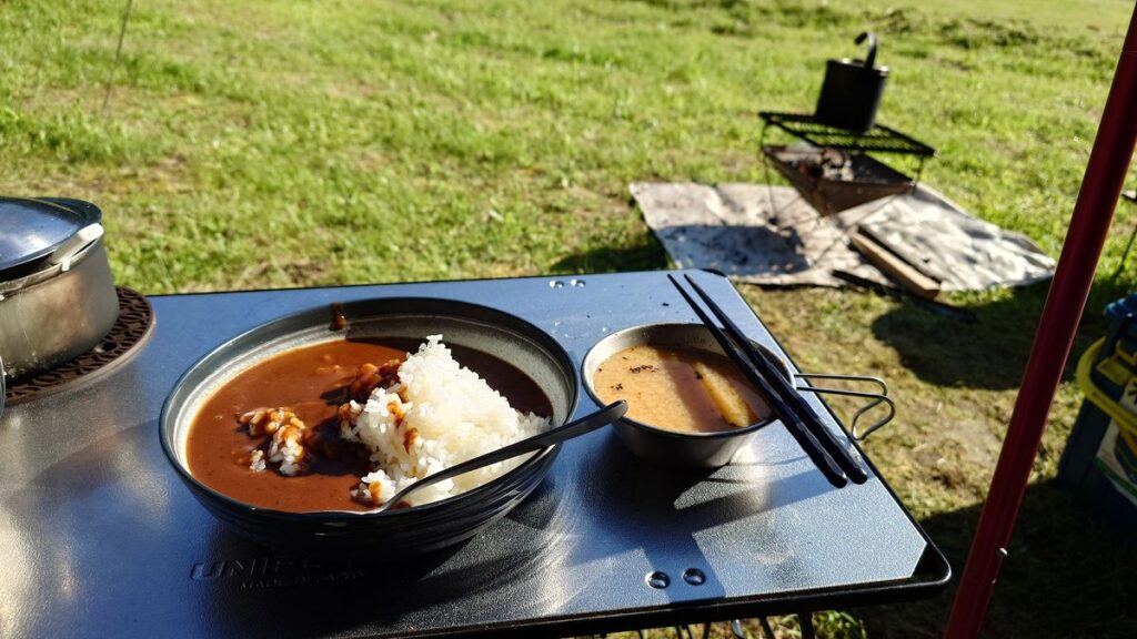 朝カレーと味噌汁