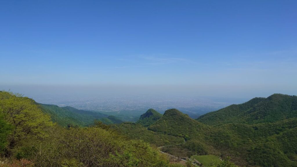 榛名富士山頂から見た前橋方面