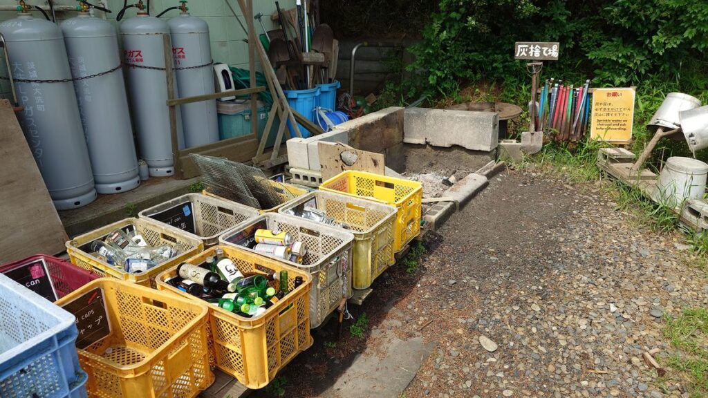 大洗サンビーチキャンプ場ビンなどの回収場所