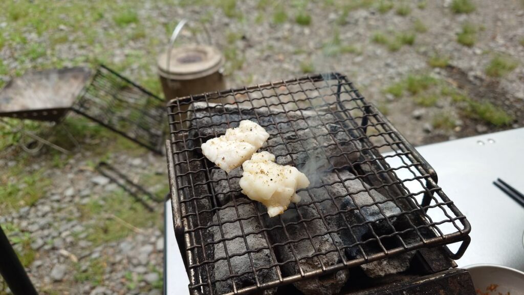 シマチョウの炭火焼き