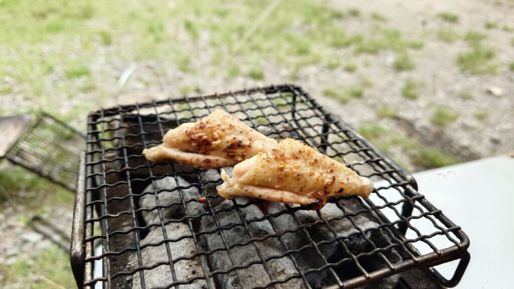 鳥の手羽中ハーフの炭火焼き