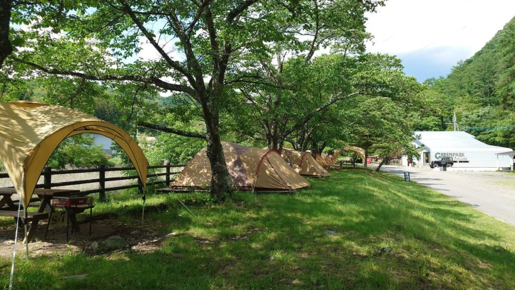 グリーンパークふきわれ常設テント･BBQエリア