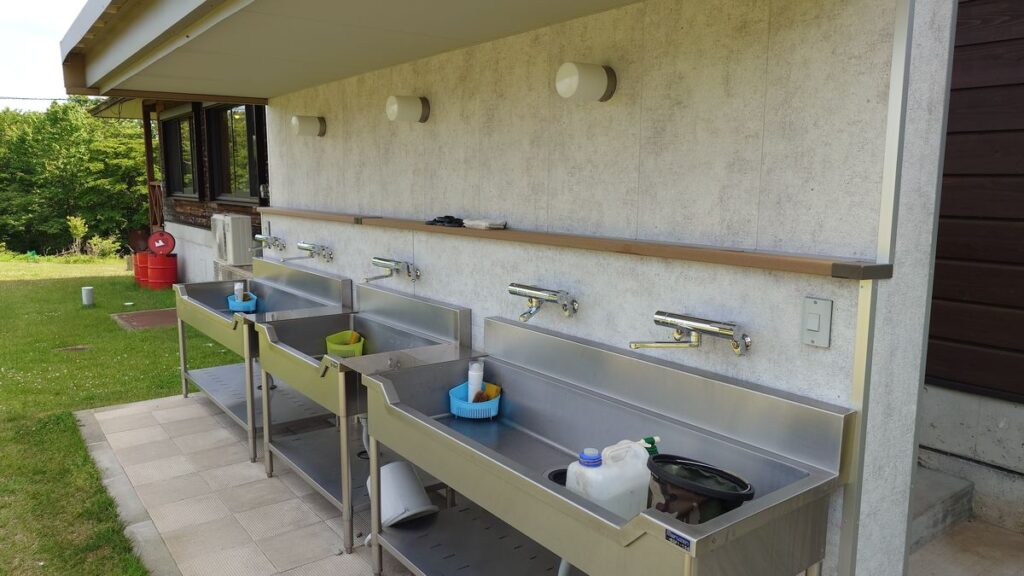 山の駅たかはらSTAR LIGHT CAMP BASE水場