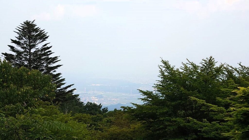 山の駅たかはらSTAR LIGHT CAMP BASEから見下ろした景色その2