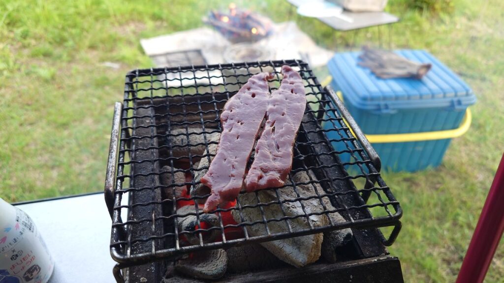 ユニセラmini豚レバーの炭火焼き