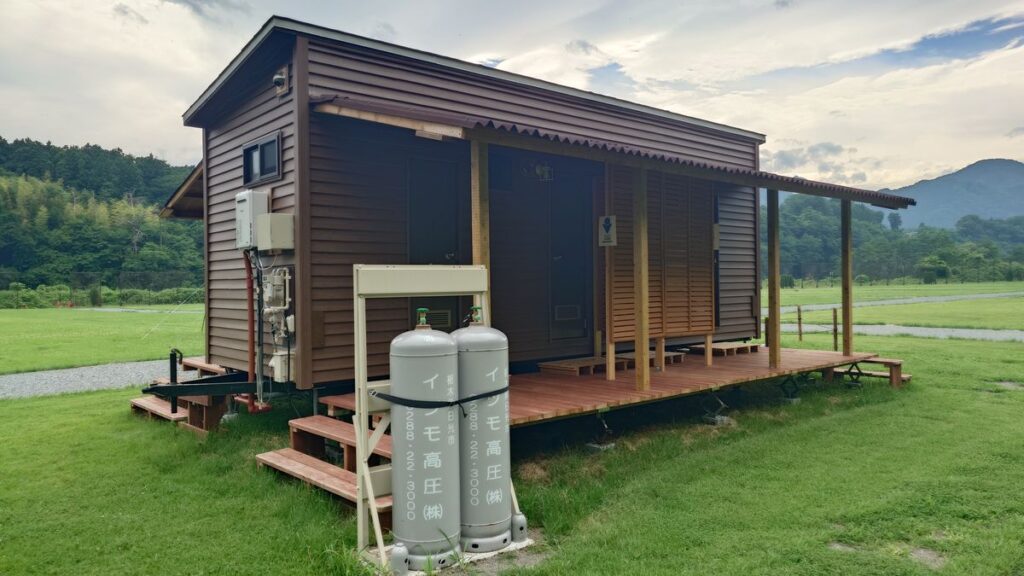 日光たかとくキャンプステーショントイレ