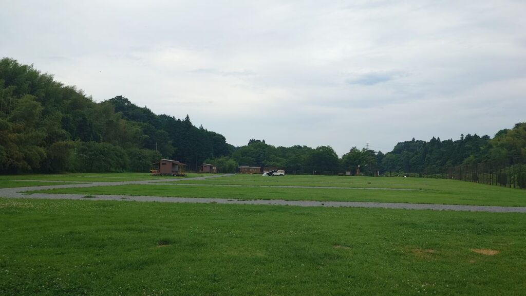 日光たかとくキャンプステーション芝生サイト