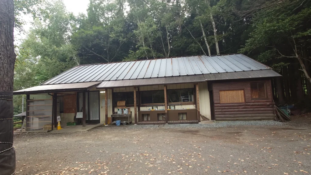 尾瀬金井沢キャンプ場管理等