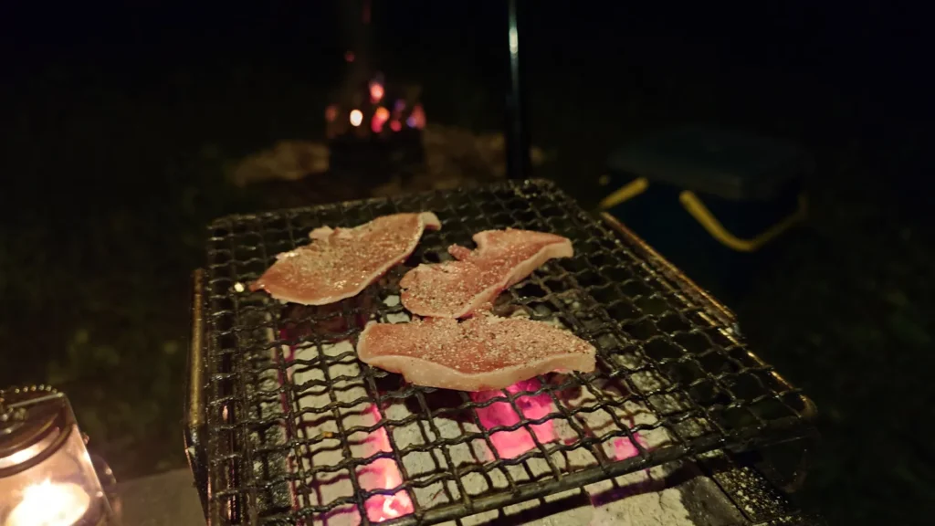 豚タンの炭火焼き