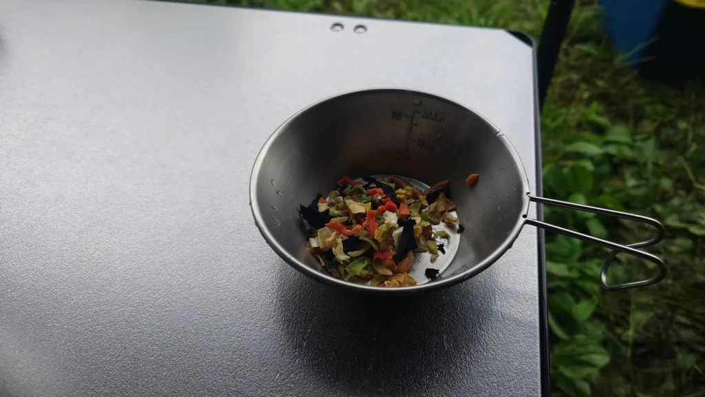 フリーズドライの味噌汁の具