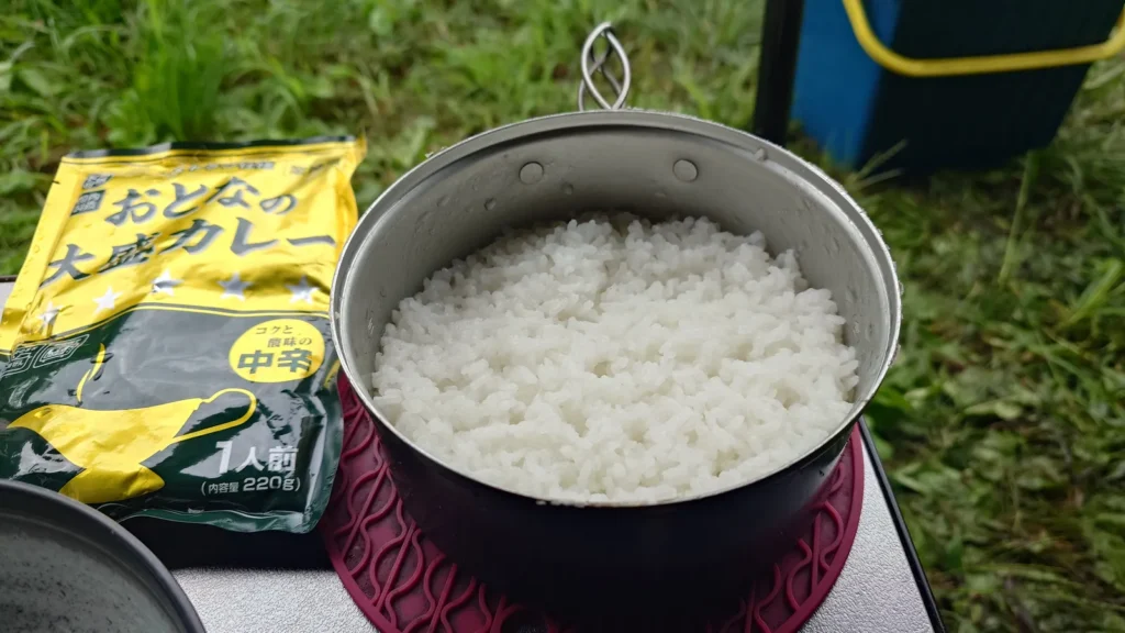 炊き上がったご飯