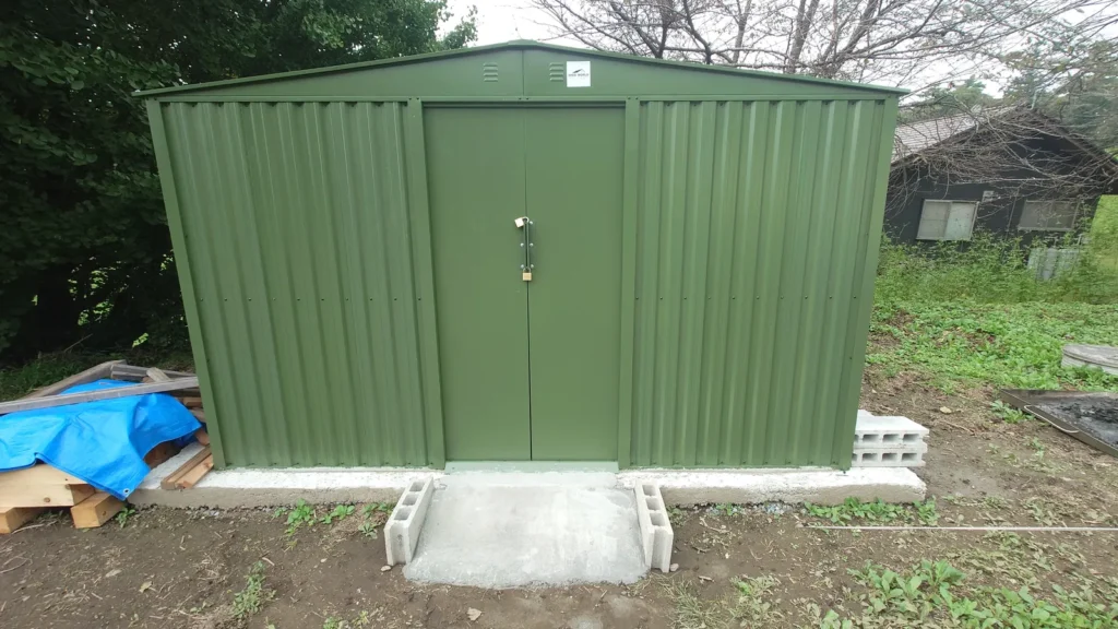 ナイトビューあかぎ物置出入り口のスロープ