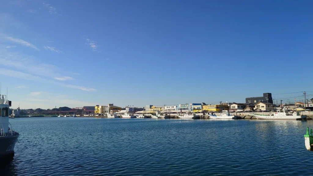 那珂湊港から市場方面