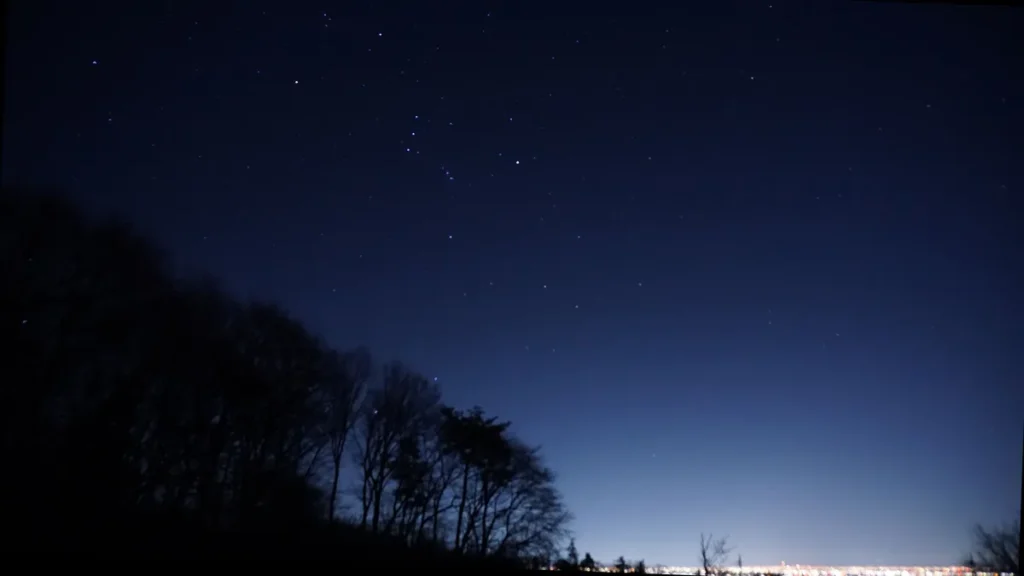 ナイトビューあかぎ夜景とオリオン座