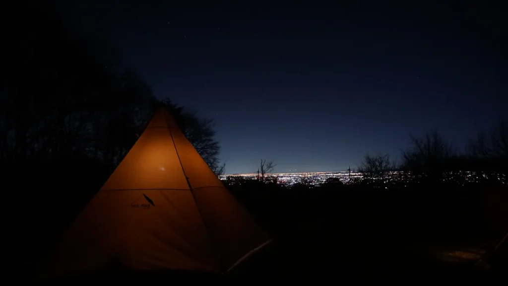 ナイトビューあかぎテントと夜景