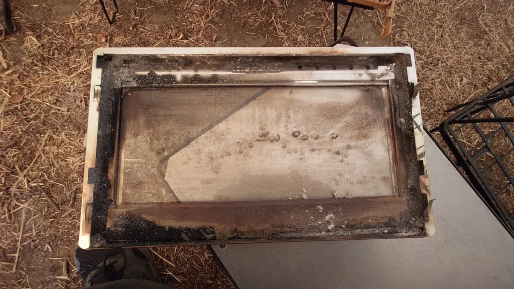 ホンマ製作所フォールディングキャンプストーブガラス面