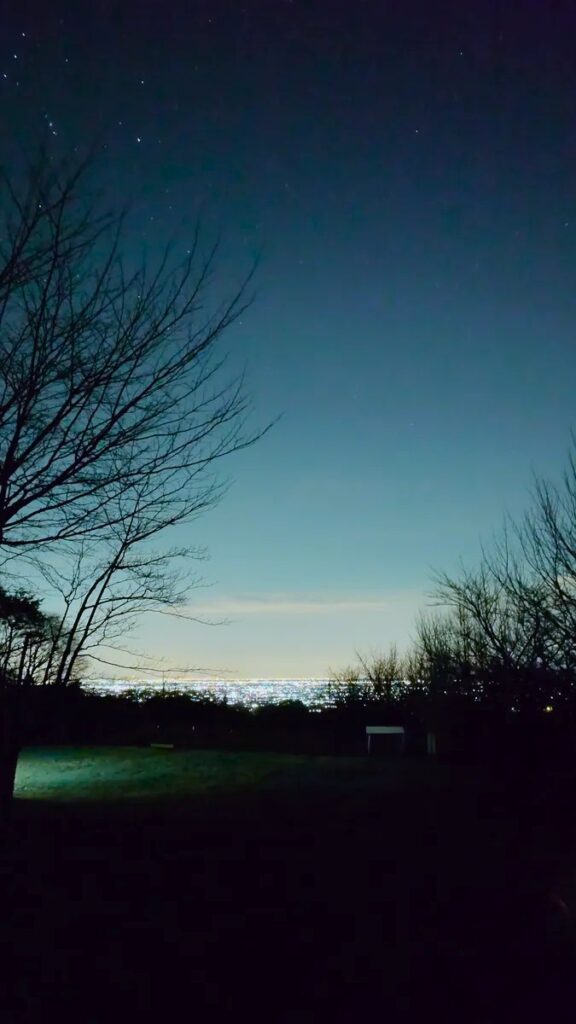 オートキャンプ場ナイトビューあかぎ林間サイトからの夜景と星空