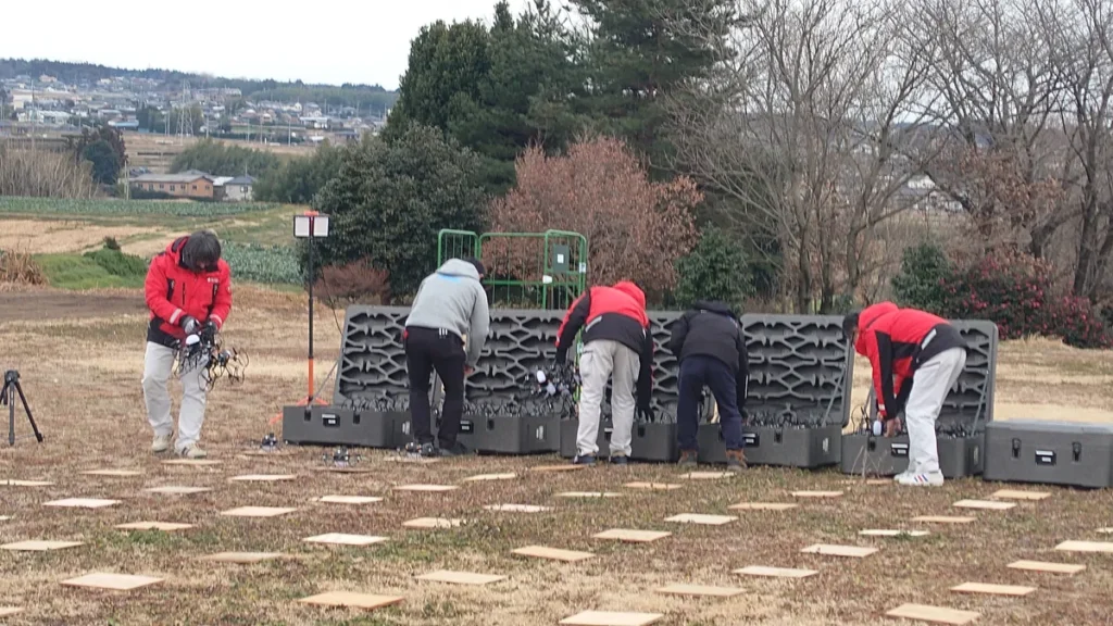 ドローン収納ボックスからのドローンの配置