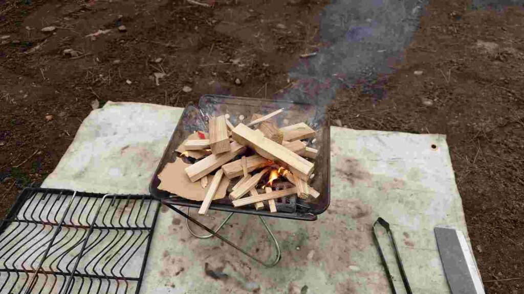 焚火台での焚火