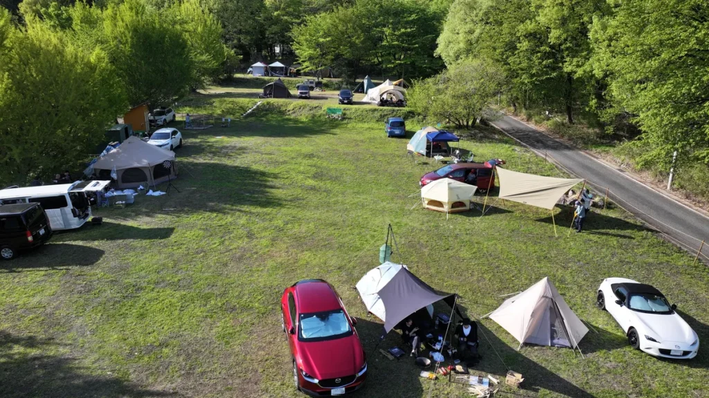 オートキャンプ場ナイトビューあかぎ星空サイト空撮