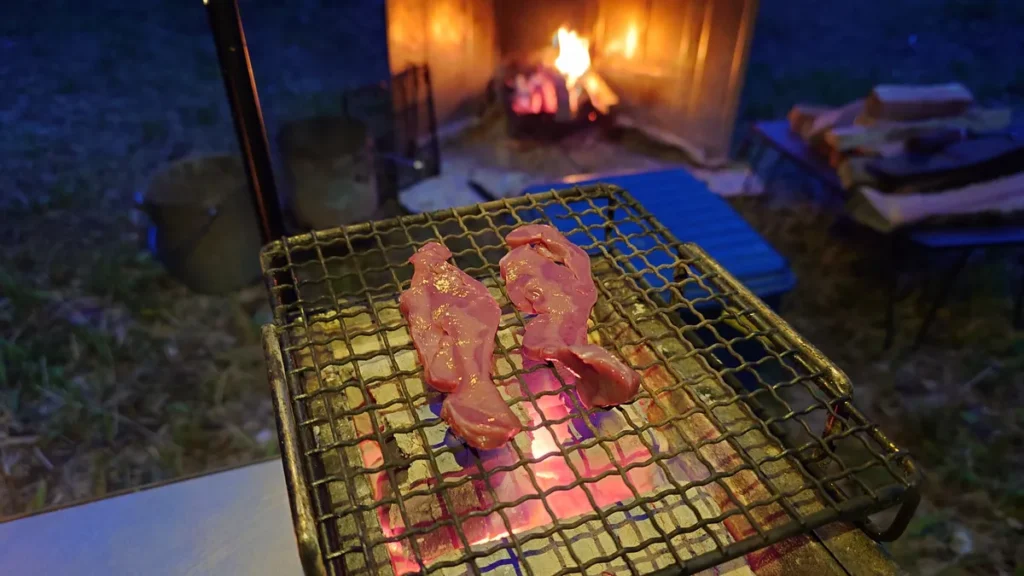 焚き火と炭火焼き肉