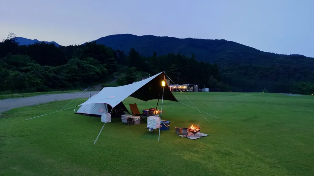 夕方のテントサイト
