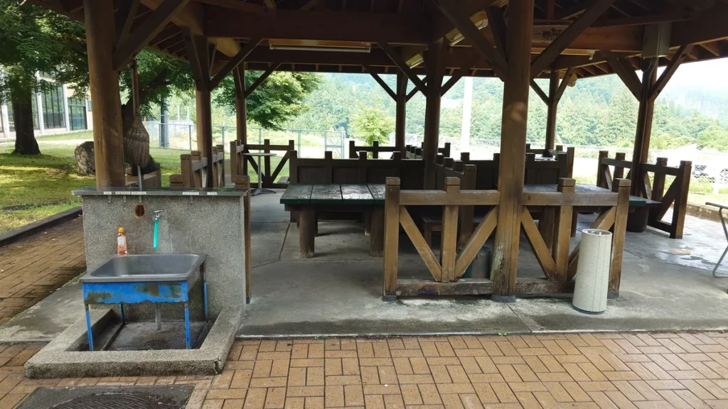 峠の湯スパオートキャンプ場ＢＢＱ棟