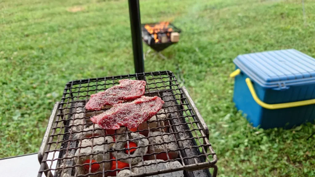 牛さがりの炭火焼き