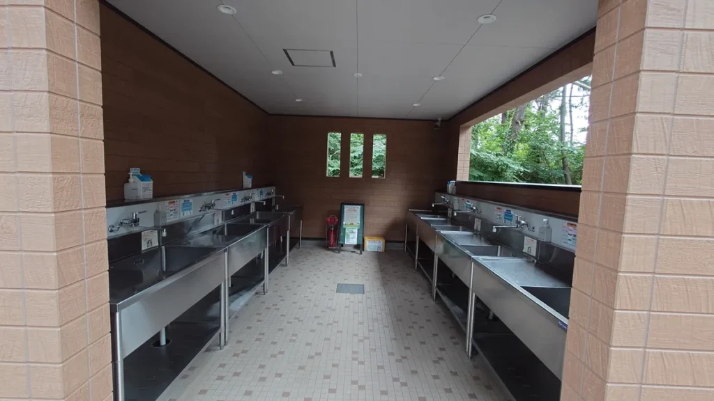 大洗キャンプ場イエローエリア炊事場