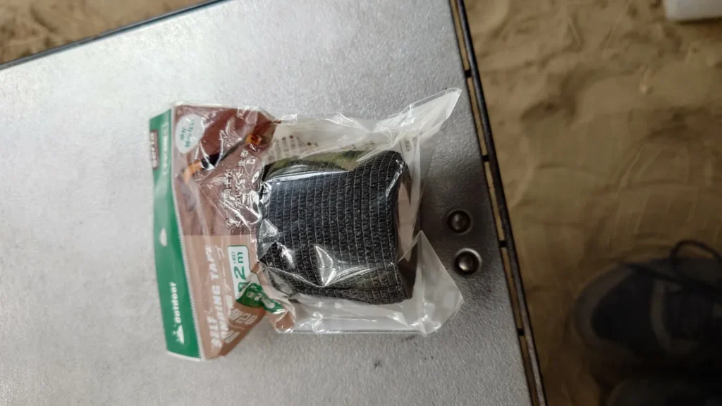 セリア糊が残らない自己融着テープ