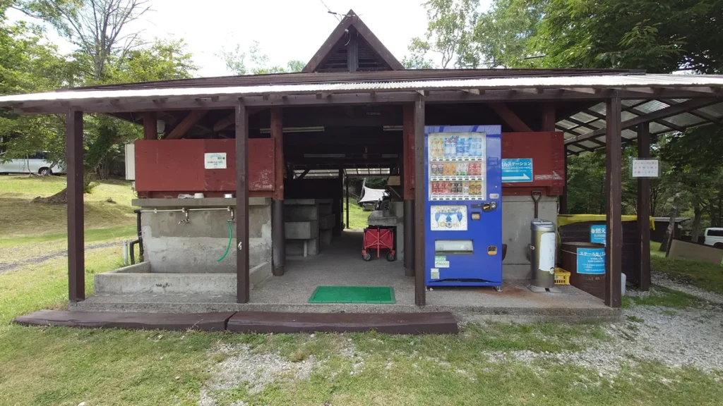 Asama Park Field 炊事棟