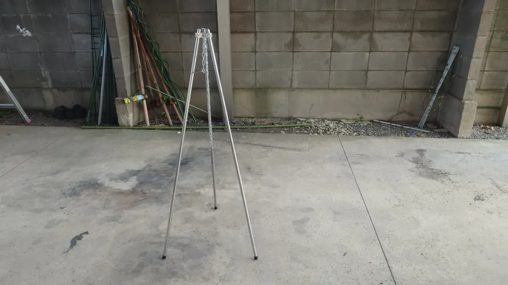 キャプテンスタッグ焚き火用三脚