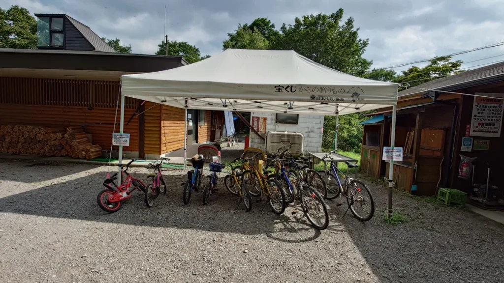 わらび平森林公園キャンプ場貸し自転車