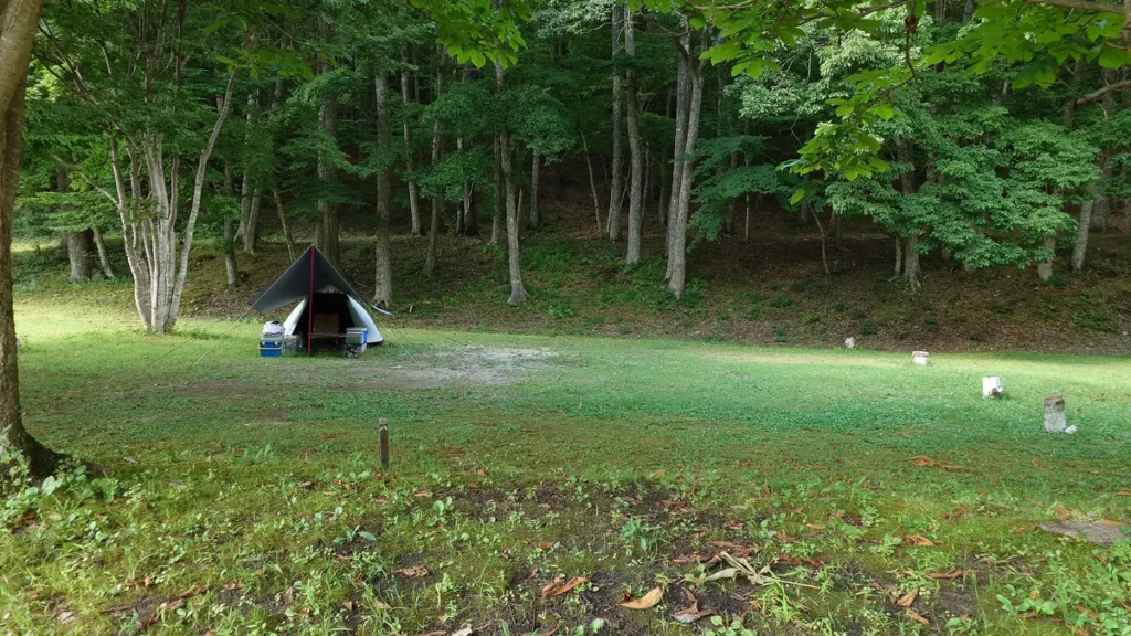 フリーサイトNO.10ＡとＢの境界