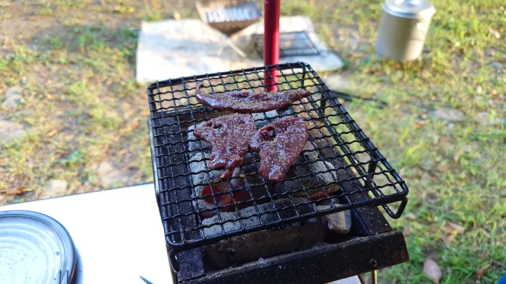 豚レバーの炭火焼き