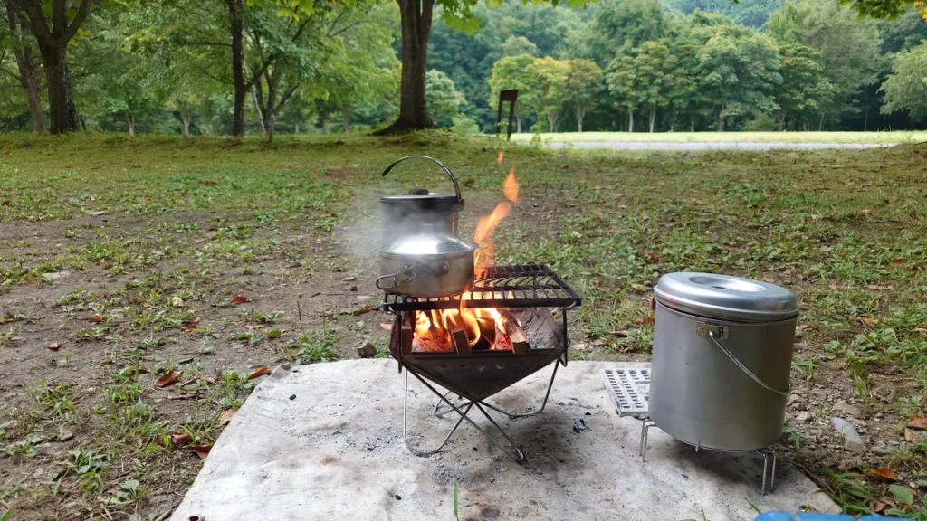噴きこぼれる鍋