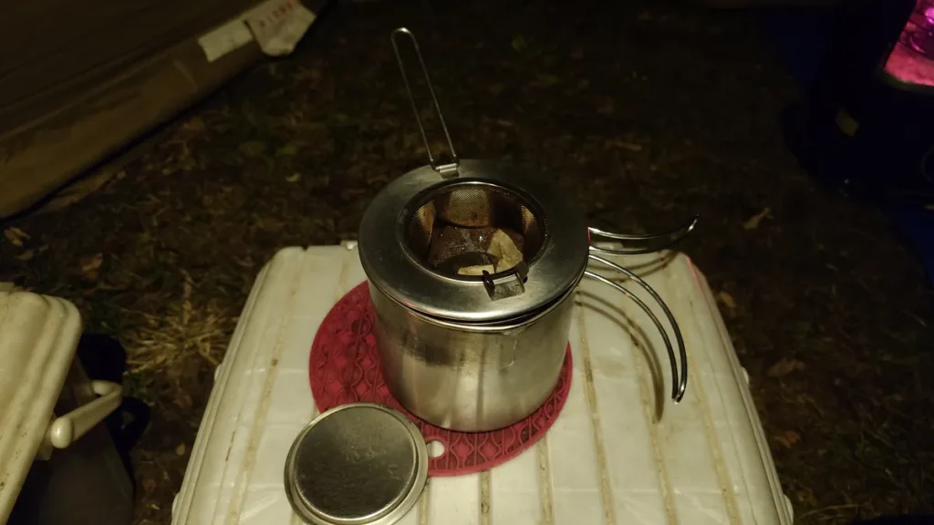 サーバーでお茶をいれる