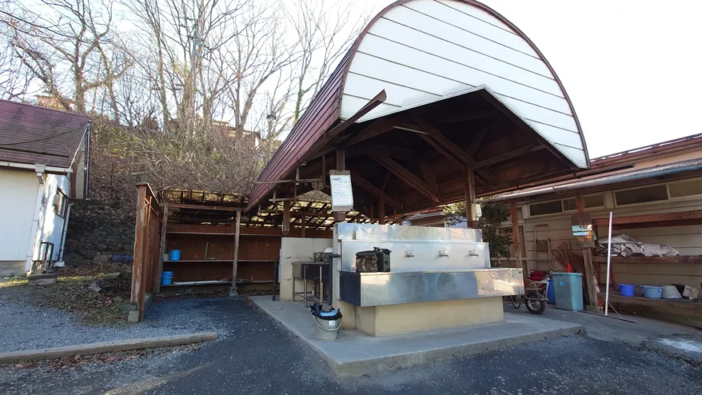 武甲キャンプ場炊事場