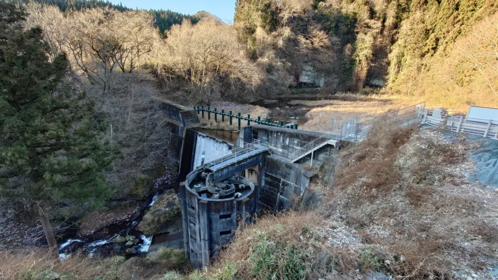 上木馬瀬砂防堰堤らせん魚道