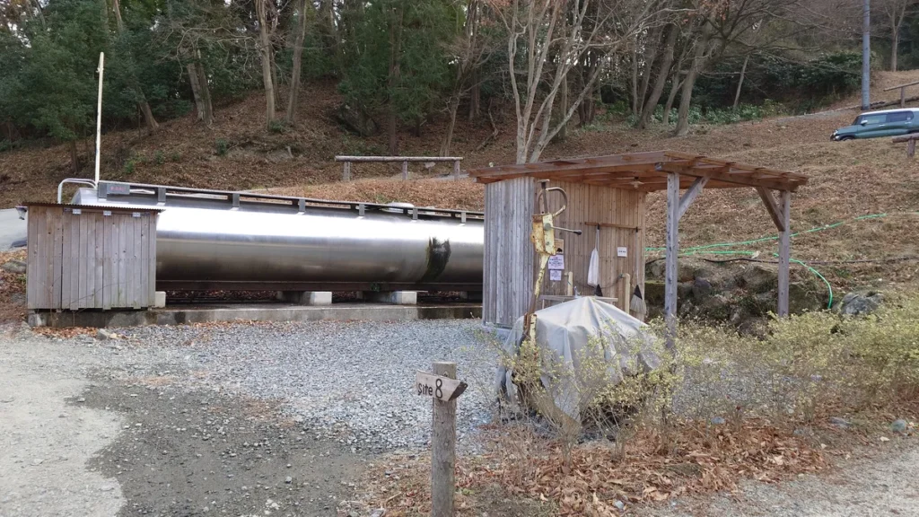 KAYANOcampground簡易トイレ