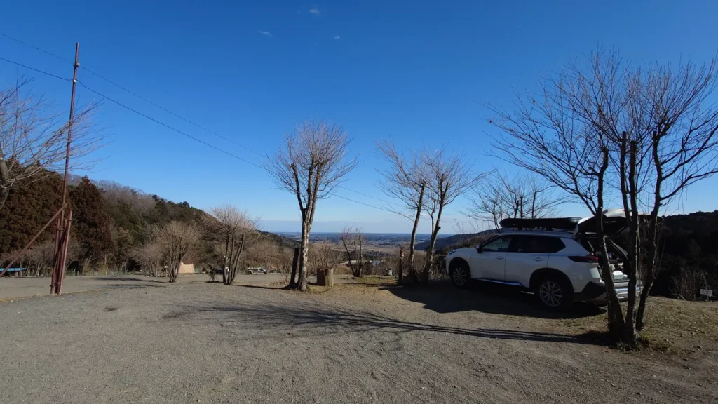 にこにこキャンプ下段サイト見晴らし