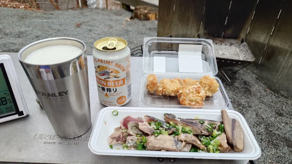 一番搾りと唐揚げカツオのたたき